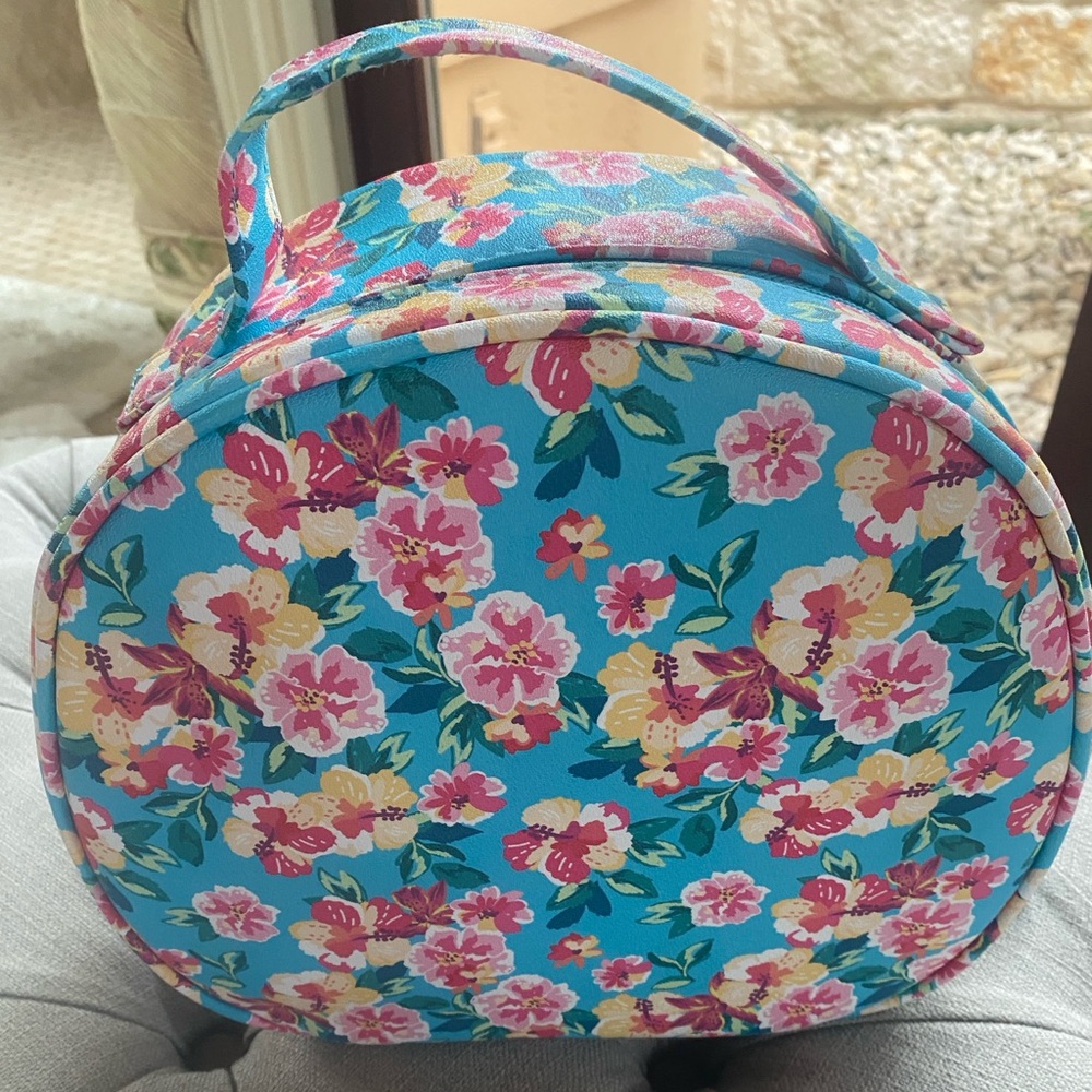 Chi travel set with blow dryer and flat iron